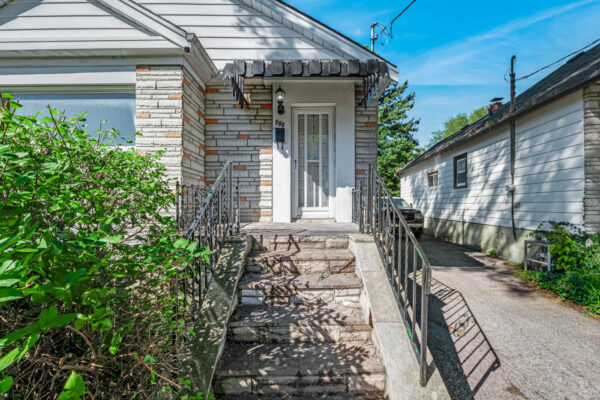 106-Meighen-Avenue-Toronto-Web-Salisbury-11