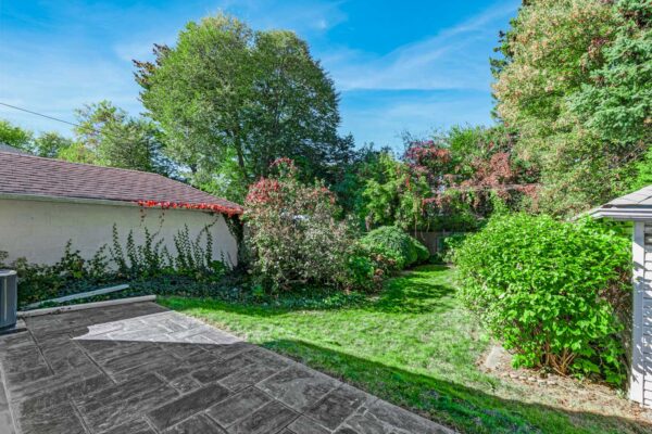 106-Meighen-Avenue-Toronto-Web-Salisbury-16