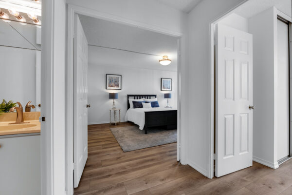 131-Beecroft-Road-#1903-Toronto-Web-Salisbury-25