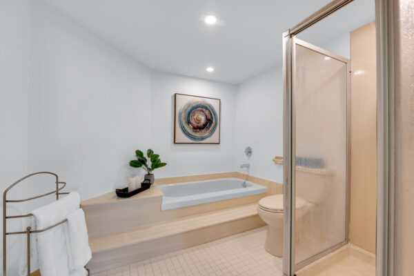 131-Beecroft-Road-#1903-Toronto-Web-Salisbury-31