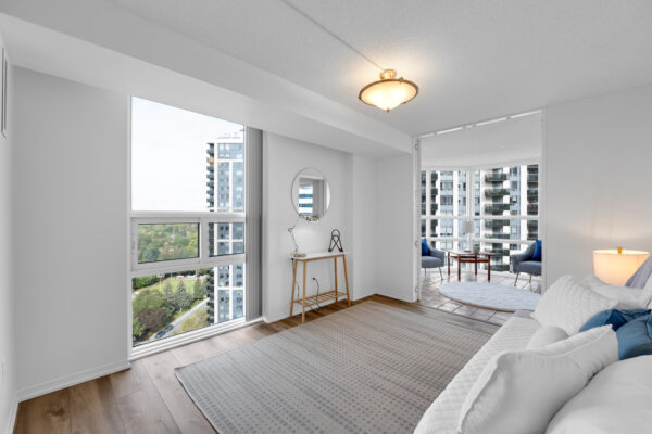 131-Beecroft-Road-#1903-Toronto-Web-Salisbury-34