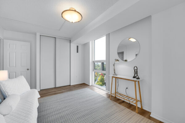 131-Beecroft-Road-#1903-Toronto-Web-Salisbury-36