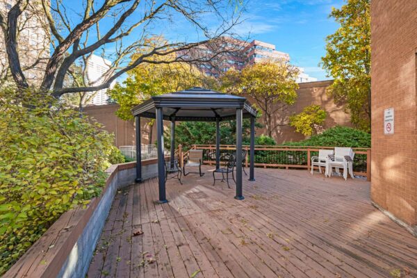 131-Beecroft-Road-#1903-Toronto-Web-Salisbury-61