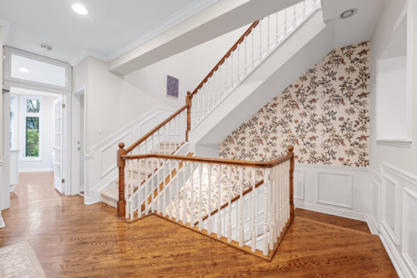 177-St-Clements-Avenue-Toronto-Web-Salisbury-23