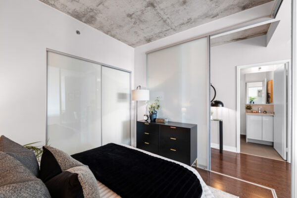 20-Minowan-Miikan-Lane-#418-Toronto-Web-Salisbury-31