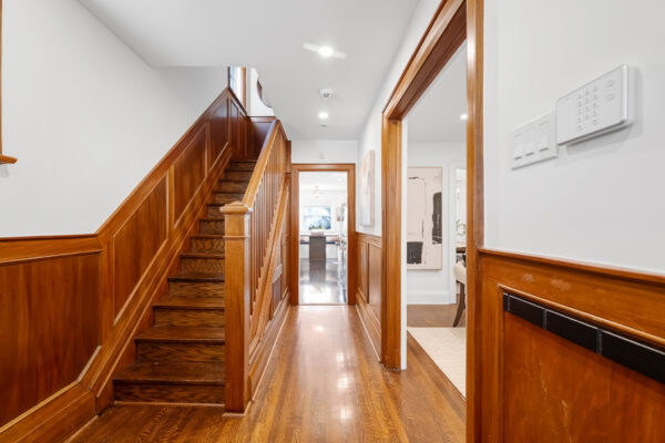 25-Cranbrooke-Avenue-Toronto-Web-Salisbury-10