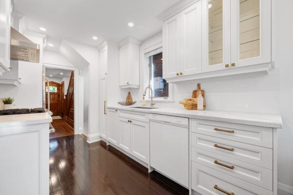 25-Cranbrooke-Avenue-Toronto-Web-Salisbury-26