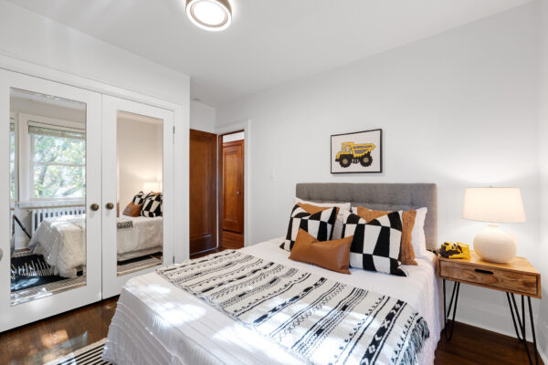 25-Cranbrooke-Avenue-Toronto-Web-Salisbury-40