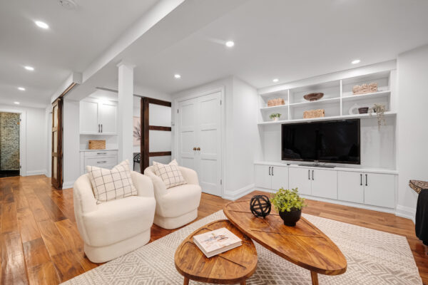 25-Cranbrooke-Avenue-Toronto-Web-Salisbury-44
