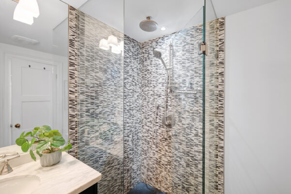 25-Cranbrooke-Avenue-Toronto-Web-Salisbury-52