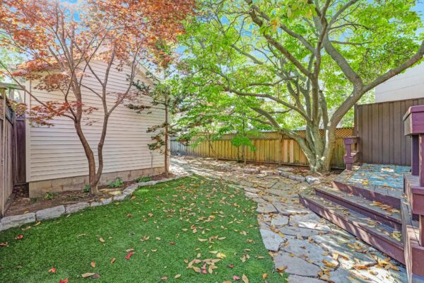 25-Cranbrooke-Avenue-Toronto-Web-Salisbury-56