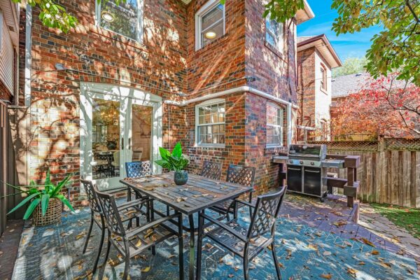 25-Cranbrooke-Avenue-Toronto-Web-Salisbury-59