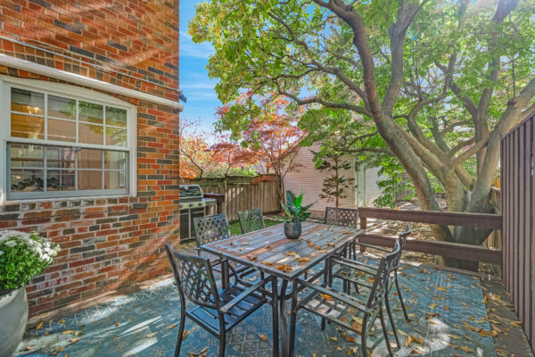25-Cranbrooke-Avenue-Toronto-Web-Salisbury-60
