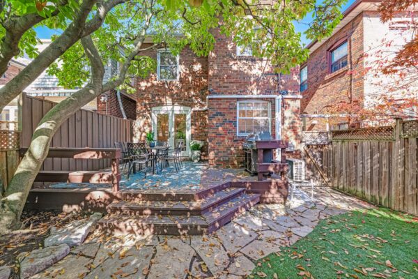 25-Cranbrooke-Avenue-Toronto-Web-Salisbury-65