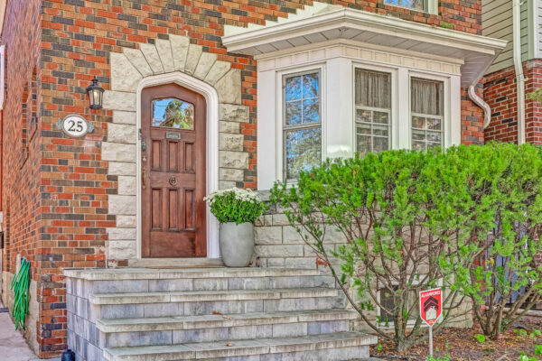 25-Cranbrooke-Avenue-Toronto-Web-Salisbury-8