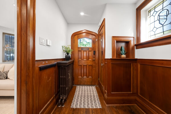 25-Cranbrooke-Avenue-Toronto-Web-Salisbury-9