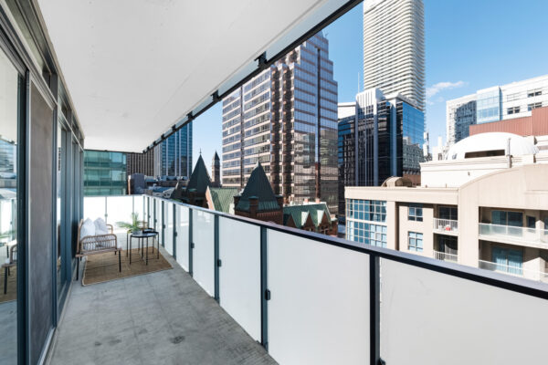 25-Richmond-Street-East-#1212-Toronto-Web-Salisbury-26