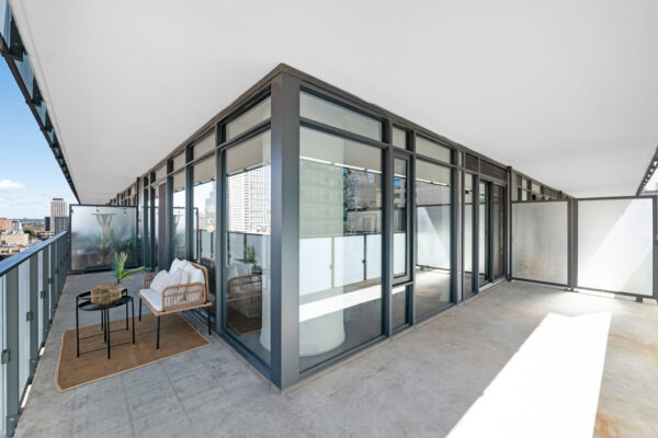25-Richmond-Street-East-#1212-Toronto-Web-Salisbury-30
