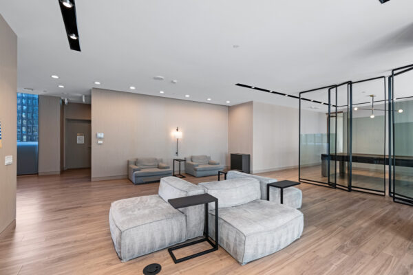 25-Richmond-Street-East-#1212-Toronto-Web-Salisbury-36