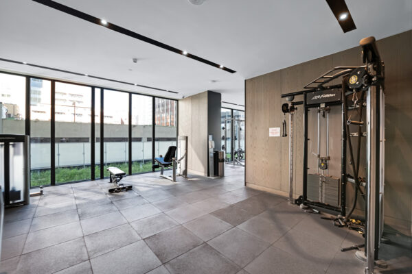 25-Richmond-Street-East-#1212-Toronto-Web-Salisbury-43
