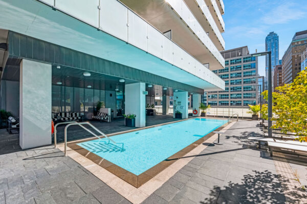 25-Richmond-Street-East-#1212-Toronto-Web-Salisbury-44