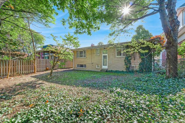 26-Millgate-Crescent-Toronto-Web-Salisbury-14