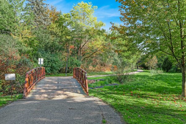 26-Millgate-Crescent-Toronto-Web-Salisbury-34