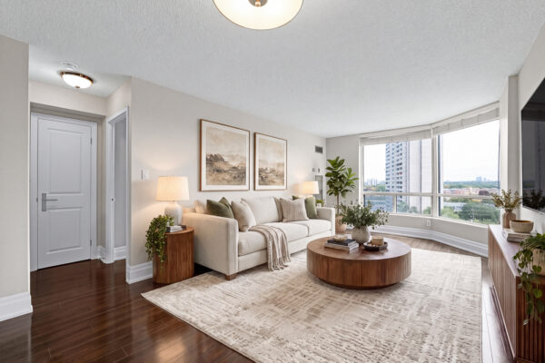 3-Hickory-Tree-#1010-Toronto-VS-Web-Salisbury-1
