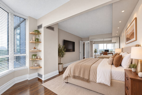 3-Hickory-Tree-#1010-Toronto-VS-Web-Salisbury-4