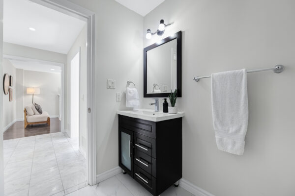 5-Patrick-Boulevard-Toronto-Web-Salisbury-29