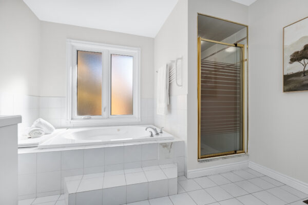 5-Patrick-Boulevard-Toronto-Web-Salisbury-39