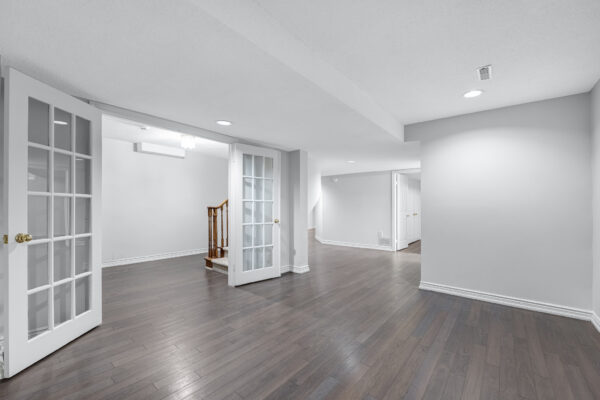 5-Patrick-Boulevard-Toronto-Web-Salisbury-54
