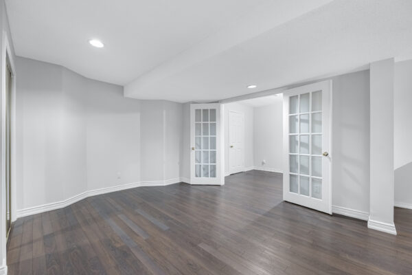 5-Patrick-Boulevard-Toronto-Web-Salisbury-55