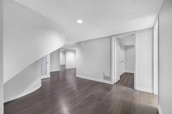 5-Patrick-Boulevard-Toronto-Web-Salisbury-56