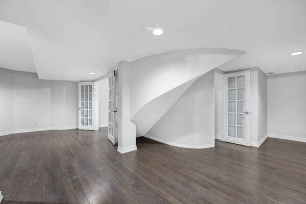 5-Patrick-Boulevard-Toronto-Web-Salisbury-57