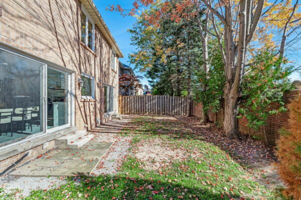 5-Patrick-Boulevard-Toronto-Web-Salisbury-69